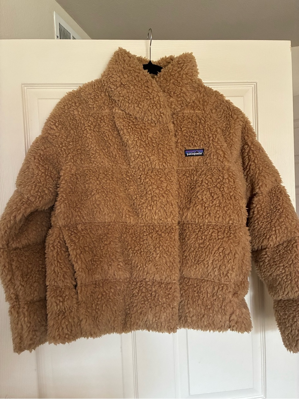 Patagonia Women’s Camel Teddy Sherpa Jacket